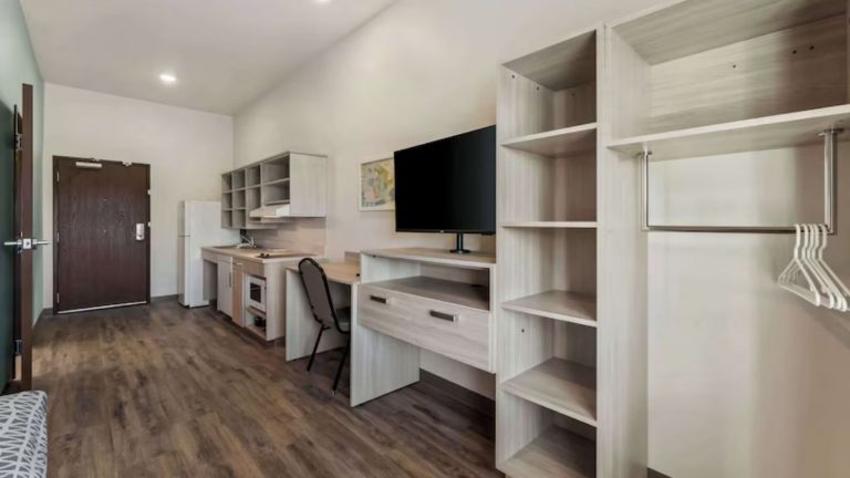 Woodspring Suites